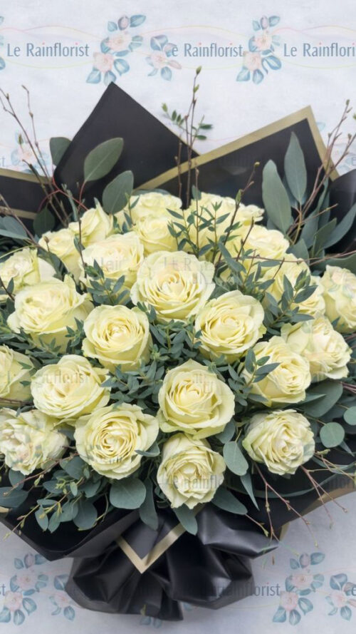 Timeless Cream - 25 Rose Luxury Box Bouquet